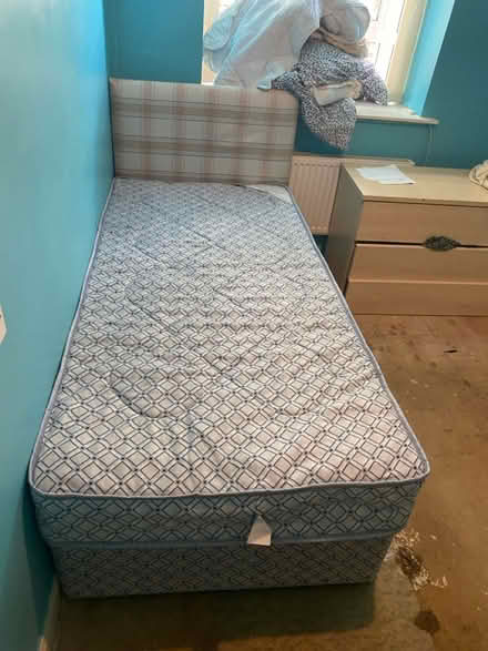 Photo of free Single bed and mattress (Golborne) #1
