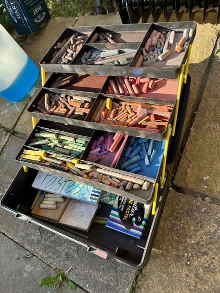 Photo of free Box of artists chalks and pastels (Abingdon-on-Thames OX14) #1