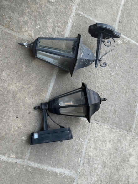 Photo of free Two outdoor lights (Peppard Common RG9) #1