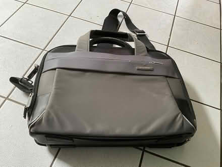 Photo of free Samsonite laptop bag - see description (Liss Forest GU33) #2