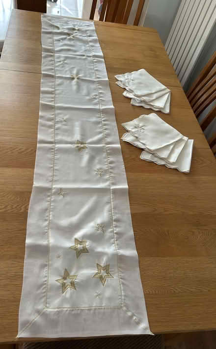 Photo of free Table linen (Yarnton OX5) #3