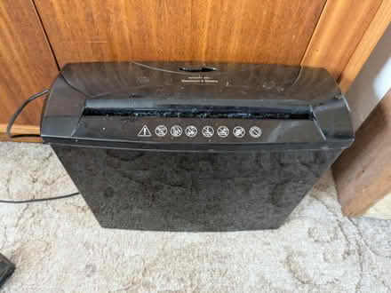 Photo of free Shredder (BS7) #1
