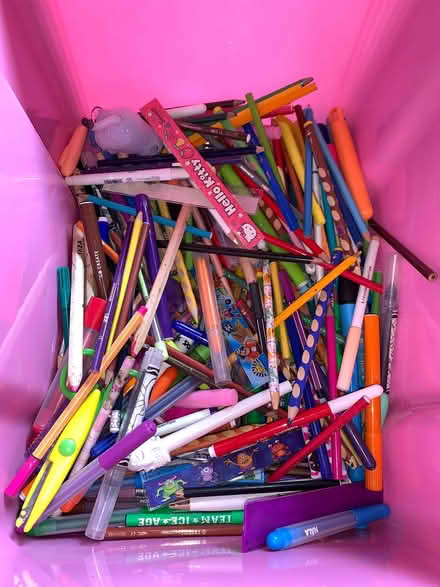 Photo of free Kid’s Stationary (Sandhurst GU47) #1