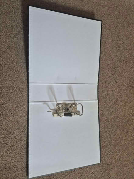 Photo of free 12 Lever arch files (Newmarket CB8 8EZ) #2