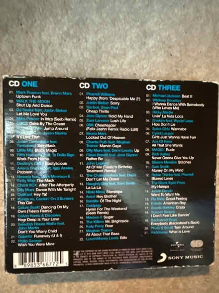 Photo of free Now party hits cd-but it’s missing cd3 (Moss Side PR25) #2