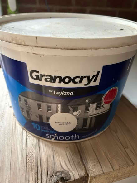 Photo of free External paint (Crewkerne) #1