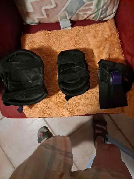 Photo of free Knee, elbow, & 1 hand protector (Pembroke Pines West) #1