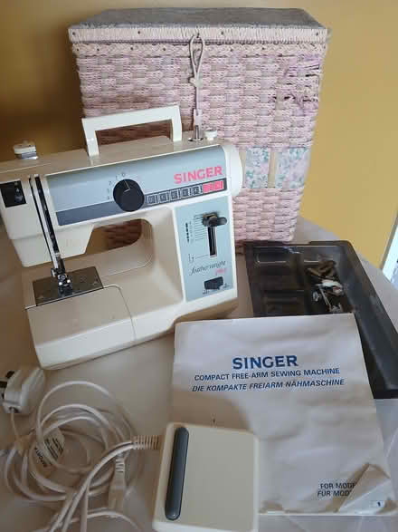 Photo of free Singer Featherweight Plus 324 (edmonton n9 0fn) #2