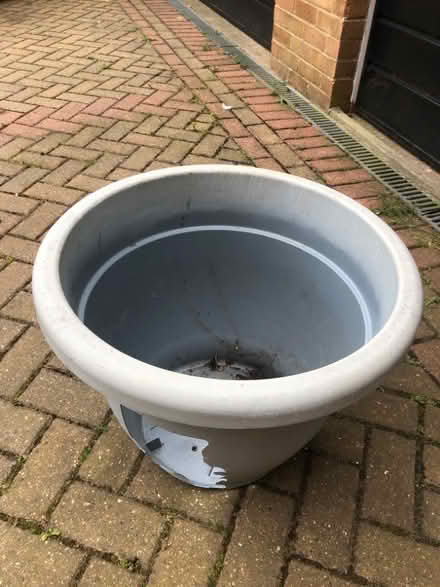 Photo of free Large grey plastic plant pot 47cm diameter (damaged) (Whitehill SG4) #2