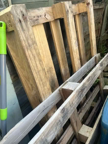 Photo of free Two pallets (Mossley OL5) #1