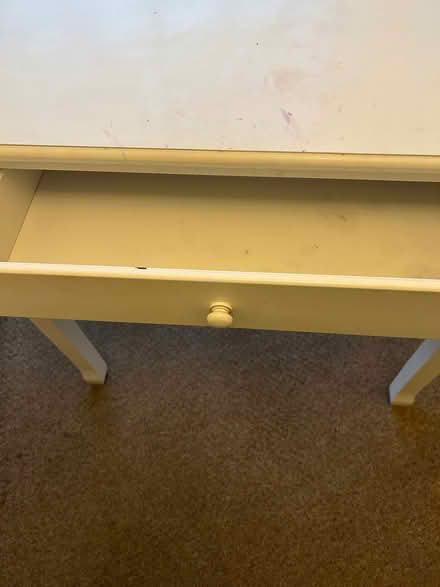 Photo of free White dressing table with mirror (Knaresborough HG5) #3