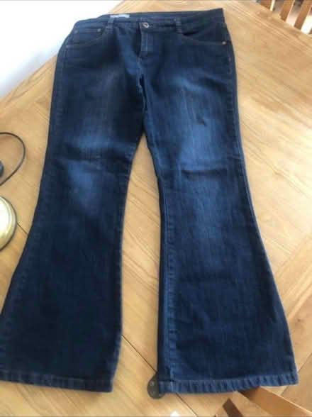 Photo of free Jeans & Top (Cheshunt En8) #1