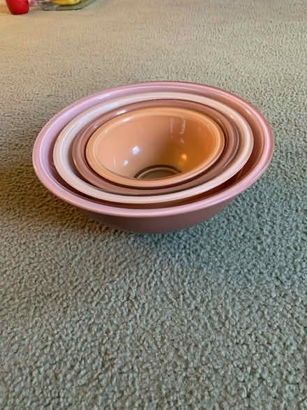 Photo of free Mixing bowls (Glenarden) #2