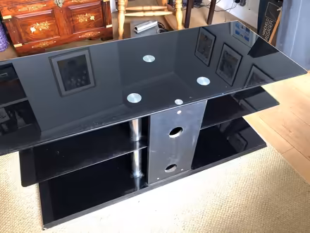 Photo of free Tv stand (Guildford) #2