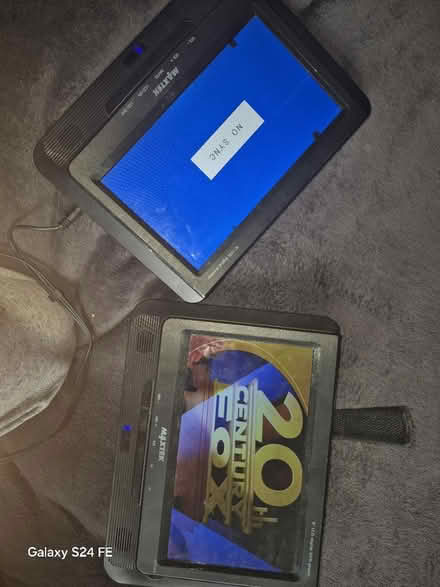 Photo of free Car double dvd player (Bilbrook WV8) #1