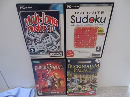 Photo of free 4x PC CD games including Mah-jong, Dungeon siege 2 etc (Tolworth KT5) #1