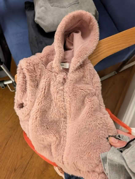 Photo of free 12mo-4yr girls clothes (NW11 Hampstead Garden Suburb) #2