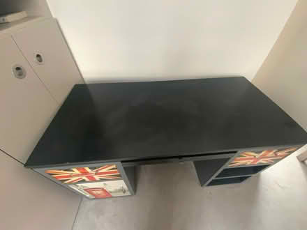 Photo of free Desk Industrial Flag design (Fitzrovia W1W) #4