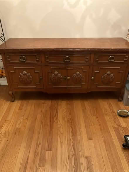 Photo of free Dresser / Cabinet (Northbrook -Dundee & Waukegan) #1