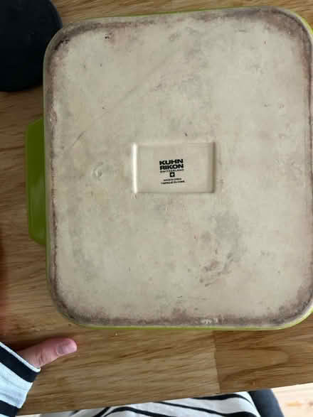Photo of free Green oven proof dish (Warwick (Nelson Lane) CV34) #3