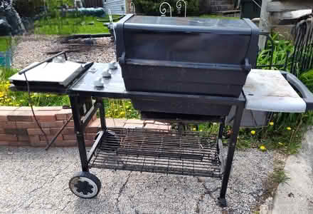 Photo of free Scrappers (grill) (Westmont) #3