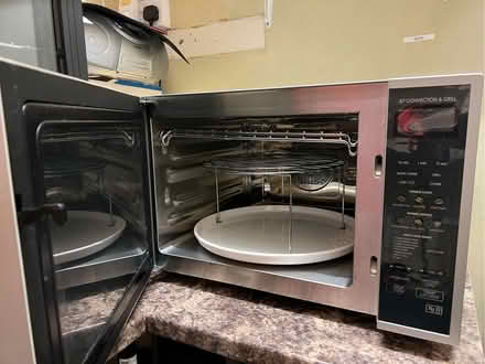 Photo of free Microwave/Convection oven & grill (Longford GL2) #4