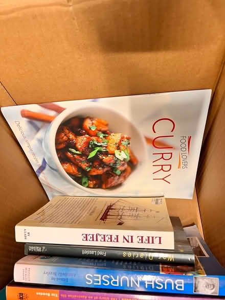 Photo of free Books (White Hills/Eaglehawk) #3
