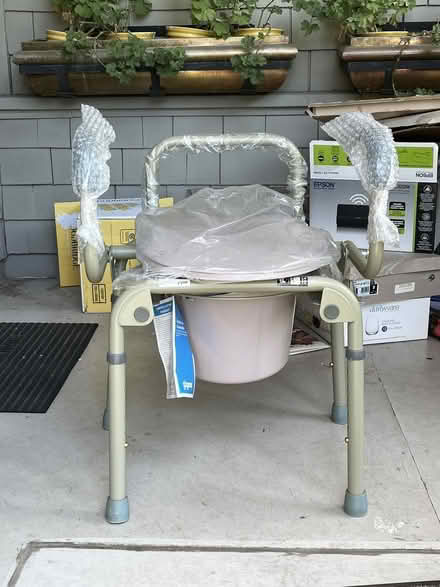Photo of free Bedside commode chair - new (Berkeley, near Claremont Hotel) #1