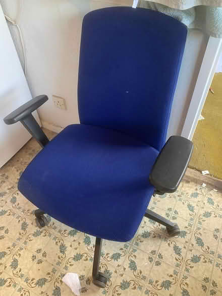 Photo of free Office chair (West Molesey.) #1