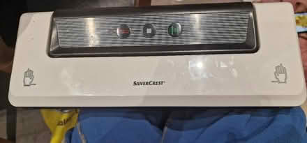 Photo of free Food heat sealer (HU5 Hull) #1