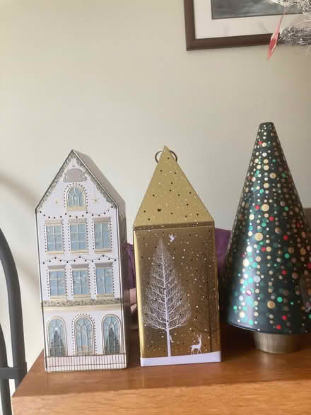 Photo of free Christmas stuff (Fishcross FK10) #3