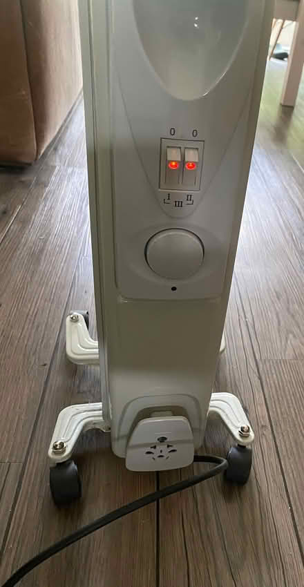 Photo of free Small oil filled electric radiator (Cholsey, OX10) #1