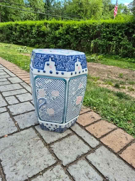 Photo of free Ceramic /porcelain decoration (Severna Park) #3