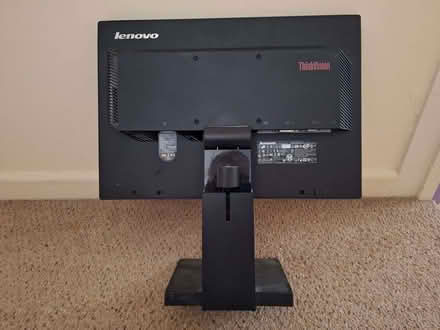Photo of free Computer 19" LCD Monitor (Etwall DE65) #3