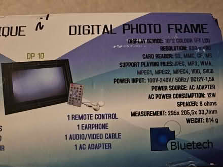 Photo of free Digital photo frame (Maidenhead SL6) #4