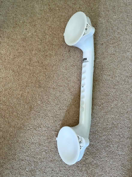 Photo of free Suction grab handle (Cam GL11) #2
