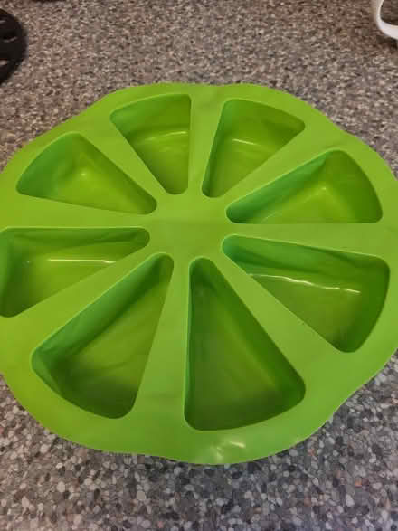 Photo of free Individual portion mold (Fulwood PR2) #1