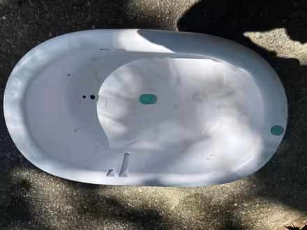 Photo of free Pet bath basin or large planter pot (Valencia Avenue, Sunnyvale) #2