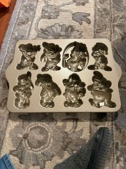 Photo of free Seven Dwarfs Mold (putnam valley) #2