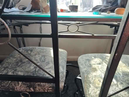 Photo of free Glass Dining Table and Chairs (Roby L36) #4