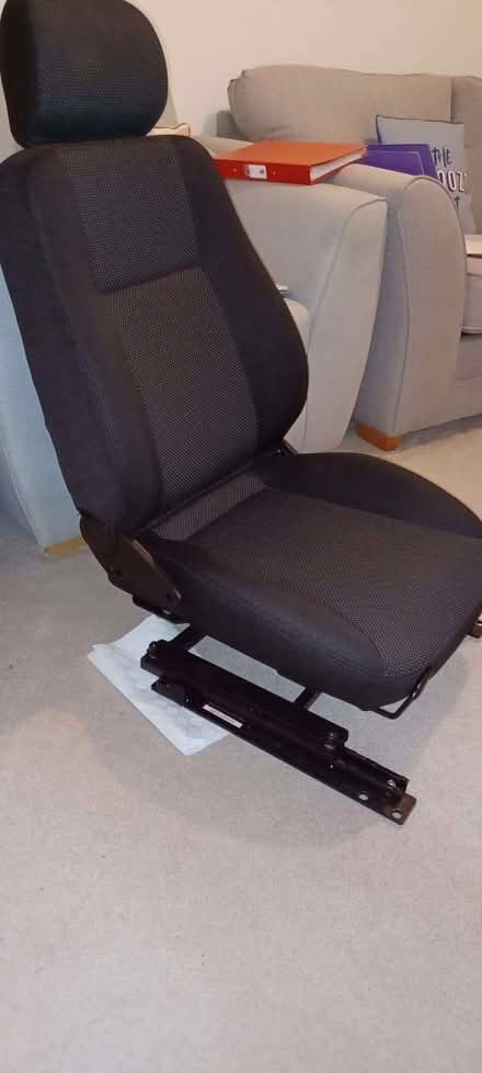 Photo of free Elap rotating car seat Manual version (South Bank YO23) #2