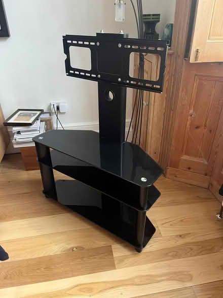 Photo of free tv holder (stamford PE9) #3