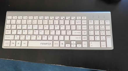 Photo of free Wireless keyboard (Limehouse E14) #1