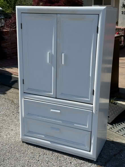 Photo of free Dresser unit (Central Belmont) #1