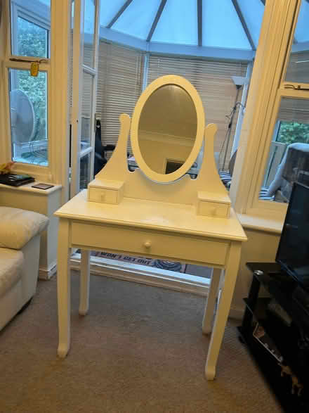 Photo of free White dressing table with mirror (Knaresborough HG5) #2