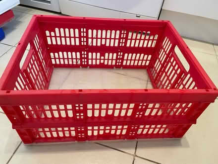 Photo of free 6 Curver plastic containers (Wimbledon Park SW19) #2