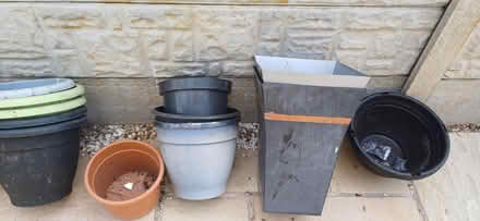 Photo of free Various garden pots,hanging baskets ans top soil (Cleveleys FY5) #2