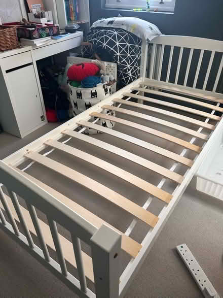 Photo of free Single bed (Teddington TW11) #3