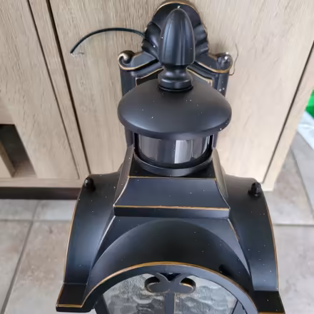 Photo of free Outdoor Light (Nassau County) #3
