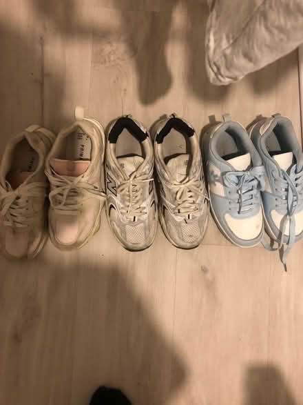Photo of free Girls trainers (N1) #1